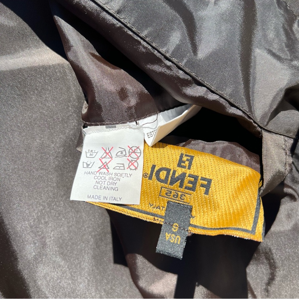 Womens vintage Fendi polyamide windbreaker jacket coat zip brown chocolate shiny - Picture 4 of 6